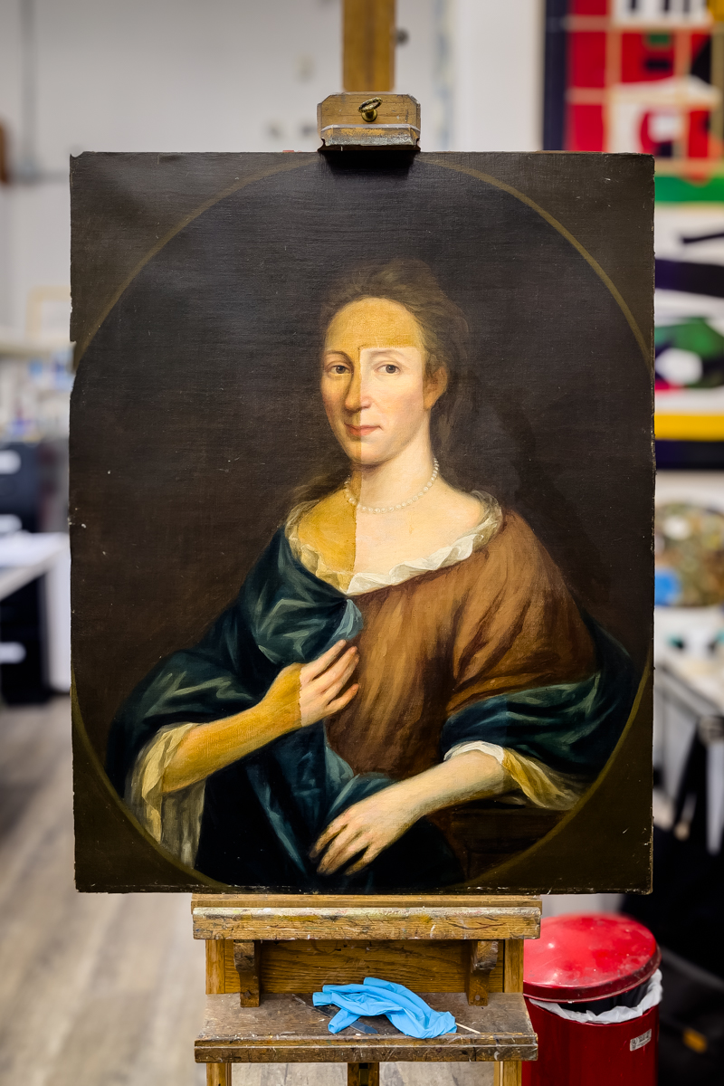 Cleaning an Oil Painting